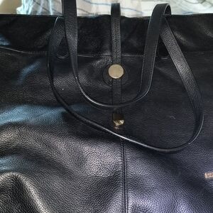 Stella & Max Black Pebble Leather Men's Bag with Gold Logo Bar